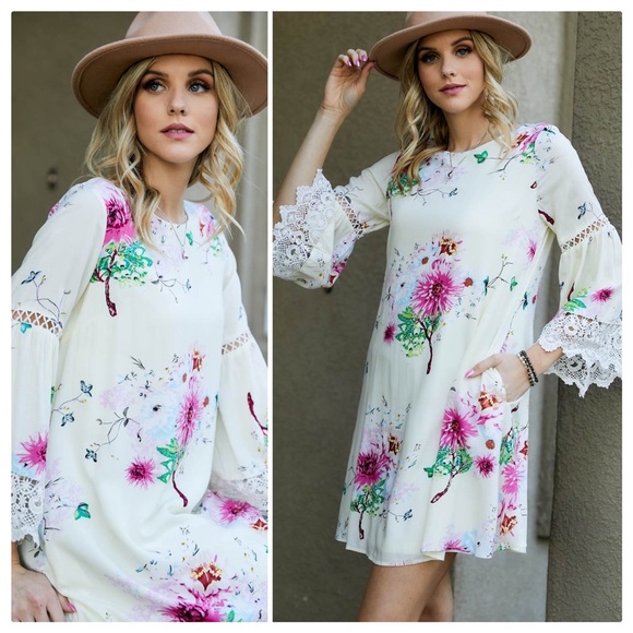 DAVI & DANI Dresses & Skirts - Margo Lace and Crochet Floral Shift Dress